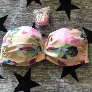 Victoria’s Secret Floral Bikini Top 36D